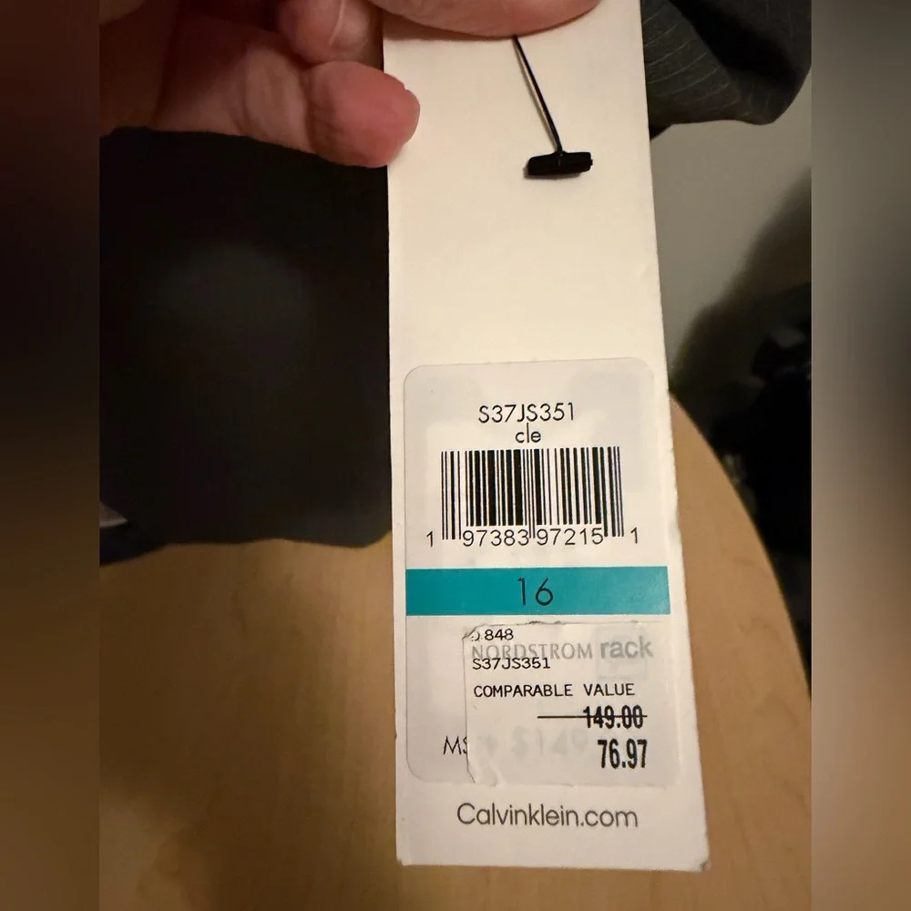 Calvin Klein Elegant Gray Blazer - Picture 4 of 5
